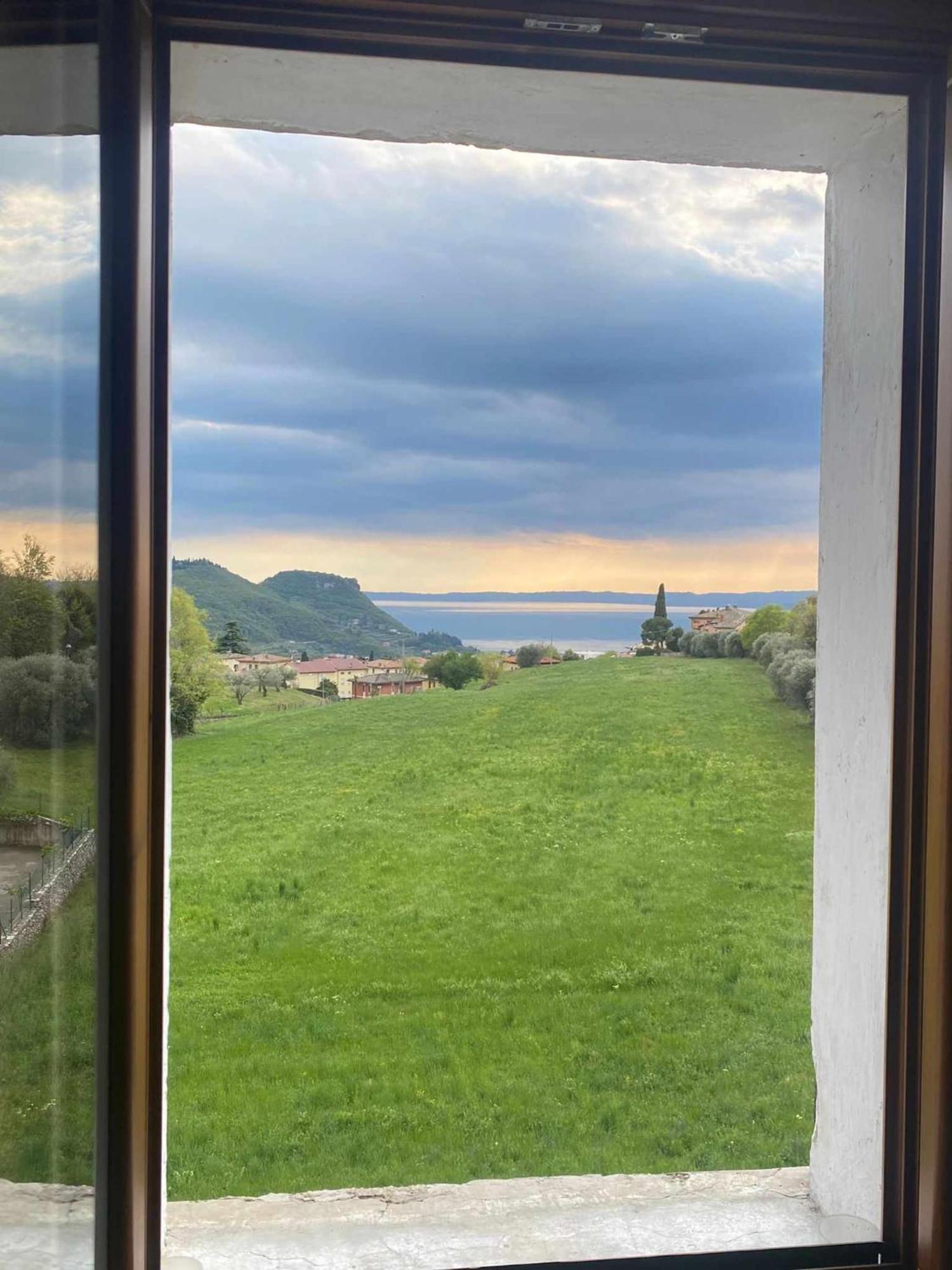 Dimora Belvedere Rustico Vista Lago Wifi Костермано Екстер'єр фото